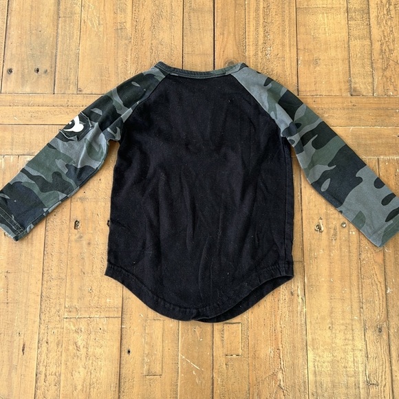 Appaman black camo raglan tee shirt - Picture 5 of 6